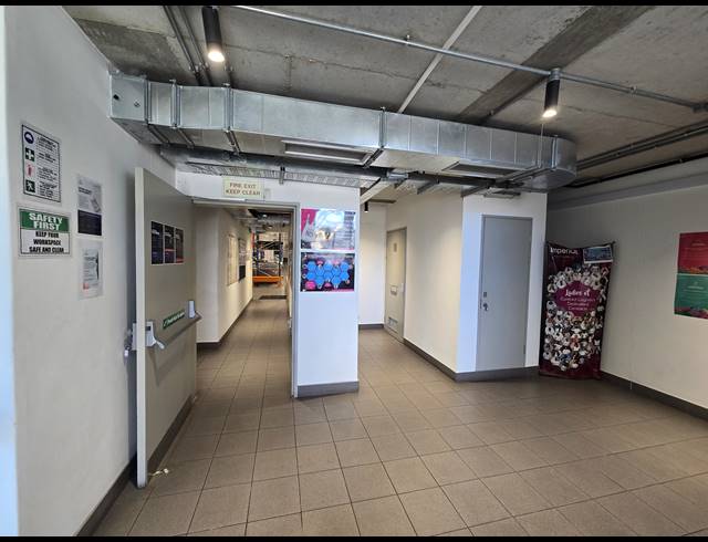 6,569M² WAREHOUSE TO LET IN BELLVILLE SOUTH INDUSTRIA